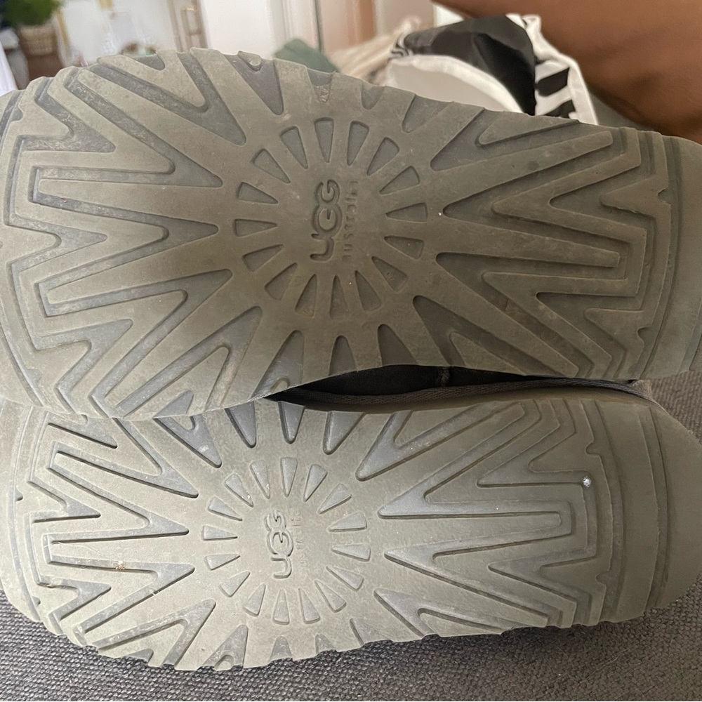 Ugg Mini Boot - image 4